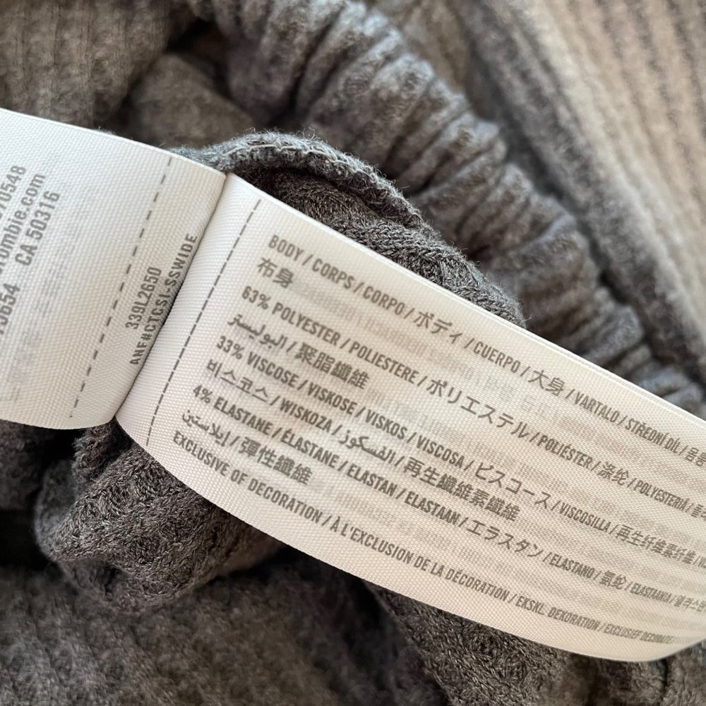 NEW Hollister Waffle Knit Sweater Size Small Colorblock Front Tie Open Back NWT - Picture 7 of 7